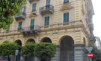 Colors of Cinque Terre - Guest House