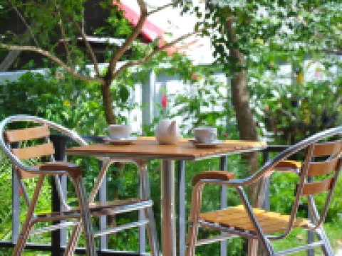 エコ イン ホテル トランのホテル