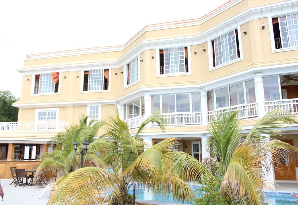 Lebon Appart Hotel-Port Au Prince Updated 2023 Room Price-Reviews & Deals |  Trip.com