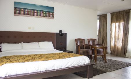 Hotel Akwa Beach - Housity