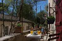 L'Ancien Couvent Cahuzac Hôtels à : Eymet