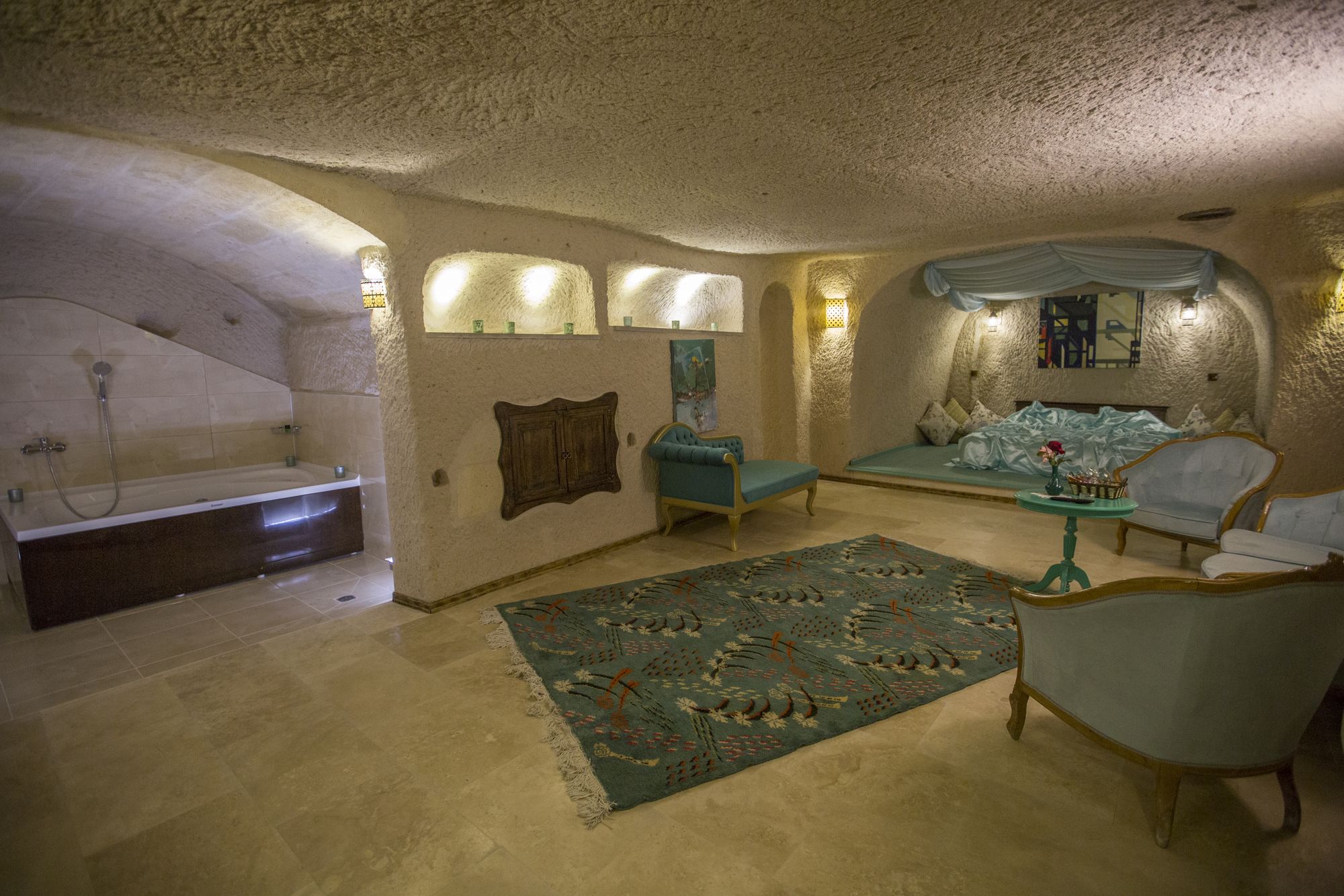 Yaren Cave House
