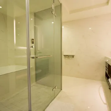S-aura Hotel