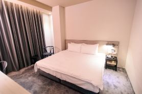 Kiwi Express Hotel (Taichung Station Branch II)