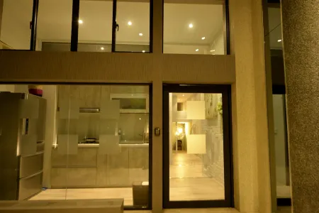 Yuyuan Happy House Отели рядом с достопримечательностью «Город Небес»