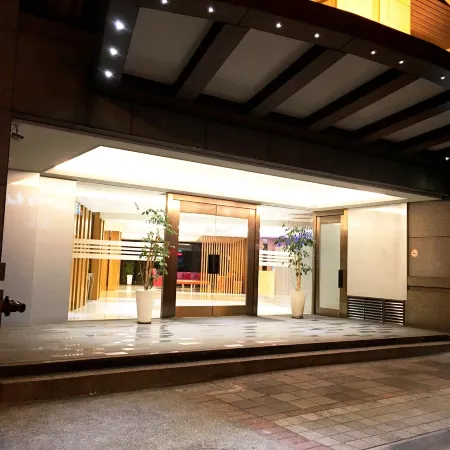 Century Hotel Taoyuan Отели рядом с достопримечательностью «Станция Neili»