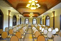 Hotel El Reith Lake Hotels in Caña de Castilla