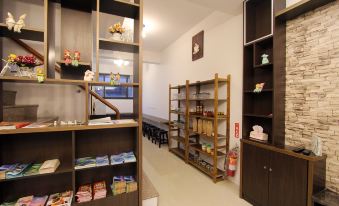 Yingxiang Qiya Hostel