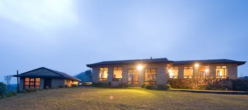 Hananoie-A Permaculture Resort Hotels in Lumle