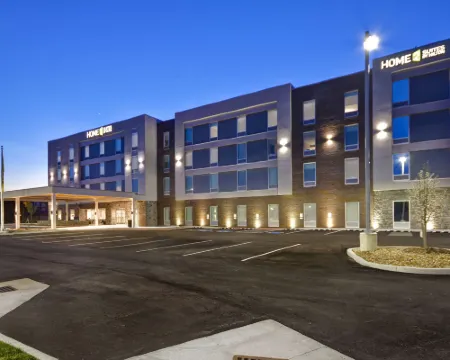 Home2 Suites by Hilton Stow Akron Hotels in Stow
