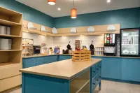 Country Inn & Suites by Radisson, West Bend, WI Hotels in West Bend