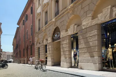 Oriana Homèl Verona Hotels in der Nähe von Scaliger-Grabmäler