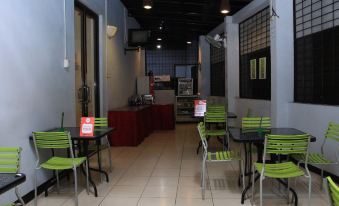 Nida Rooms Lubuk Raya 1 Medan Kota at Hotel Grand Lubuk Raya