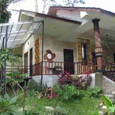 Villa Padi Yogyakarta Hotel Exterior