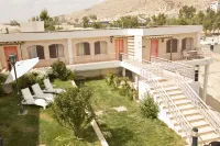 Petra Guest House Hotel Hotels near Al baydha road