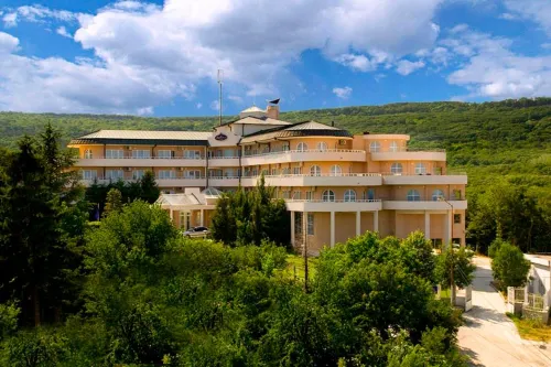 Park Hotel Bellevue - parkir
