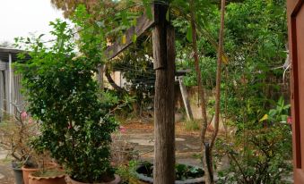 Vitoonguesthouse2Fanrooms & Aircondition - Housity
