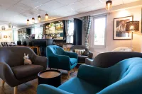 BRIT ホテル コンフォート オルリー モランジス