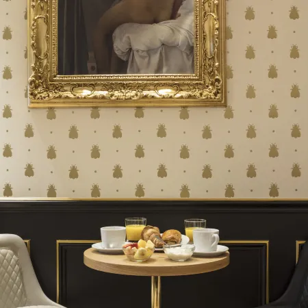 Hotel Eiffel Petit Louvre