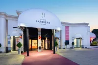 Le Castel Marie Louise Hotel dekat Aerospace Museum Peninsula Coast of Love