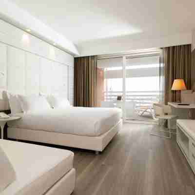 Almar Jesolo Resort & Spa Rooms