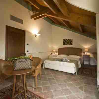 Albergo Dell'Agenzia Rooms