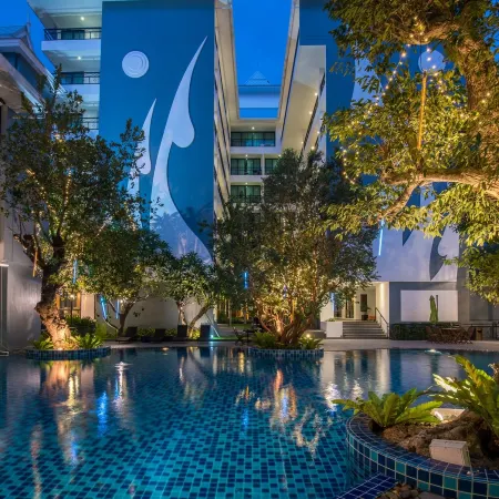 Bay Beach Resort Отели рядом с достопримечательностью «Хат Джомтьен»