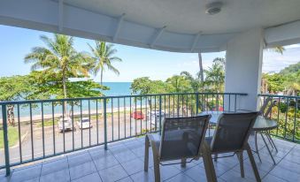 Beachfront Apartments on Trinity Beach
