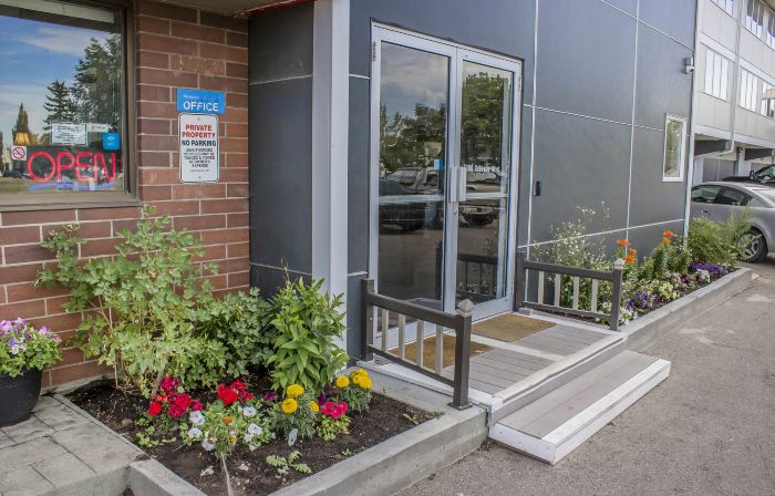 Economy Inn