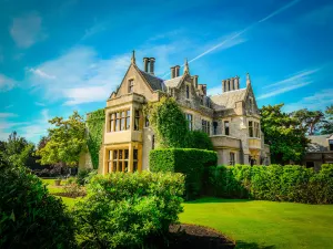 Foxhills Club & Resort