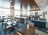 Holiday Inn Express Red Deer North Hotels in Red Deer