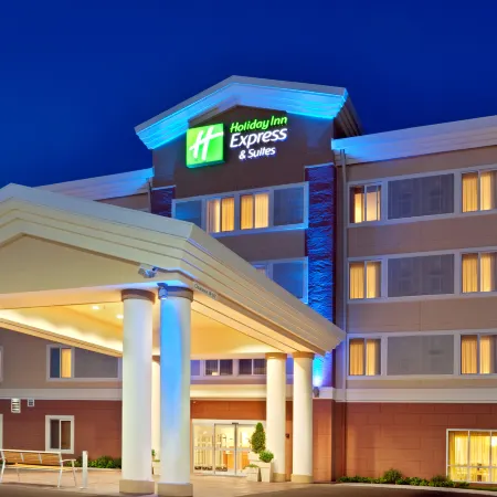 Holiday Inn Express & Suites CHEHALIS-CENTRALIA by IHG