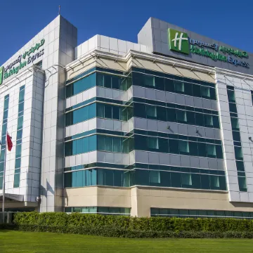 Holiday Inn Express DUBAI AIRPORT by IHG