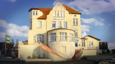 Gästehaus Seewarte Отели в г. Доллеруп