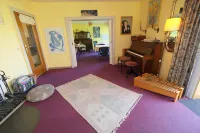 Frauenpension Arleta - Women Only