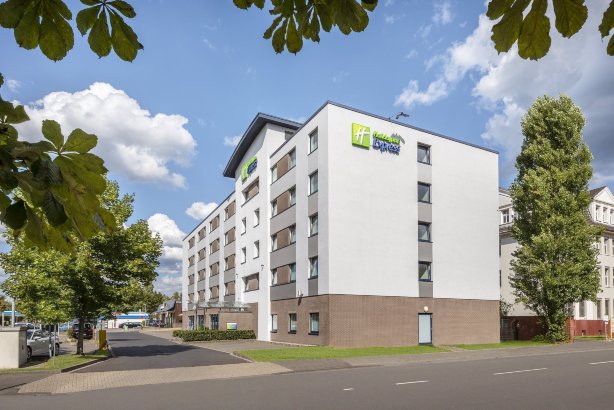 Holiday Inn Express COLOGNE - MUELHEIM by IHG Hotels in Cologne