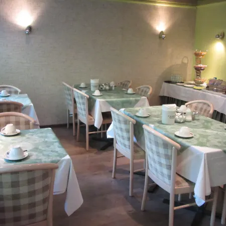 Hotel Mondial Comfort - Frankfurt City Centre Отели рядом с достопримечательностью «Норденд»
