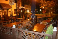 Landhotel Lindenhof - Hotel & Restaurant Hotels in der Nähe von Kapellen-Wevelinghoven