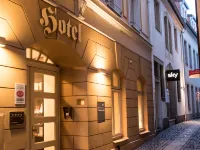 Hotel Goldener Löwe Hotels near Meissen