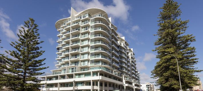 Oaks Glenelg Liberty Suites Hotels in Adelaide