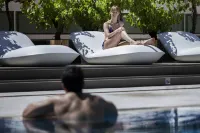 Madrid Marriott Auditorium Hotel & Conference Center - Rooftop Pools