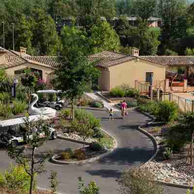 Terre Blanche Evènementiel Hotel Exterior