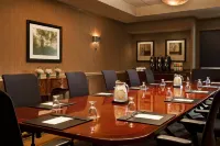 Sheraton Suites Old Town Alexandria Hotels in Alexandria