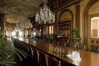 Taj Falaknuma Palace - bar