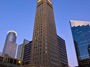 W Minneapolis - the Foshay