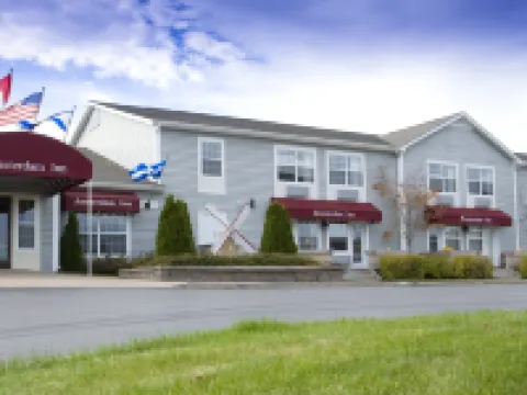 Amsterdam Inn & Suites Moncton โรงแรมในมองก์ตัน
