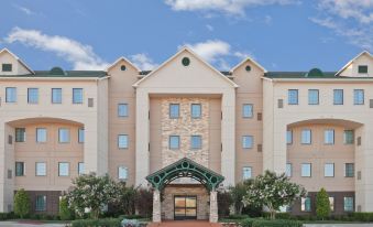 Staybridge Suites Plano - Richardson Area