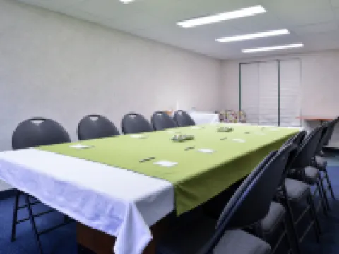 Lexington Inn & Suites-Windsor Hoteles en Windsor