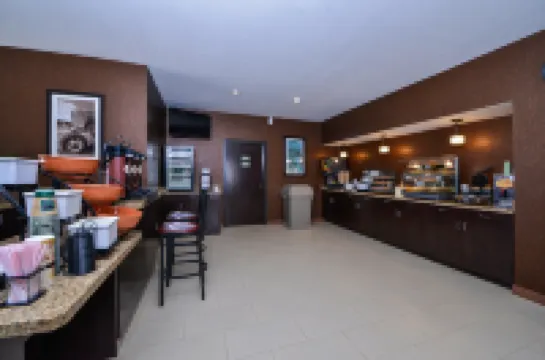 Americas Best Value Inn and Suites Cuero Hotels in Cuero