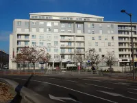 KOSY Appart'Hôtels Vandoeuvre les Nancy - La Maison des Chercheurs Hôtels à proximité de : Faculté des Sciences et Technologies